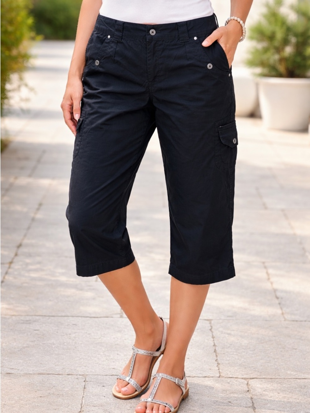 Gloria Vanderbilt Black Cargo Capris Utility Pant 16W